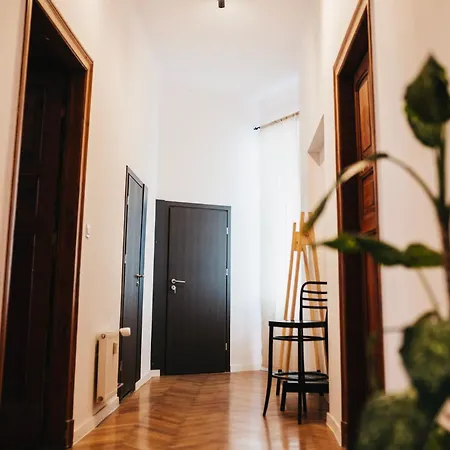 Kamienica 9 Hostel *